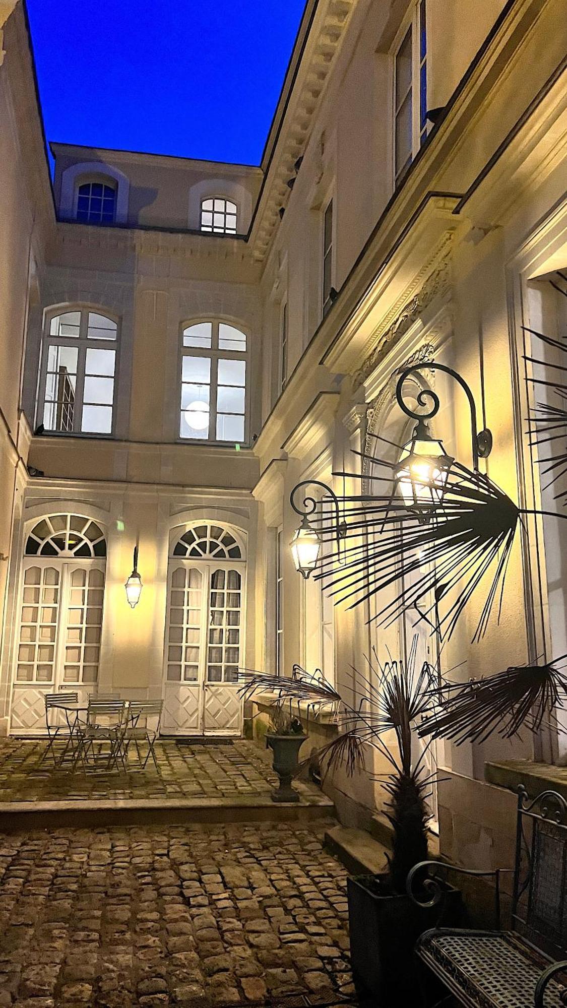 Chambre Cremant - Maison Bossoreil Angers Exteriér fotografie